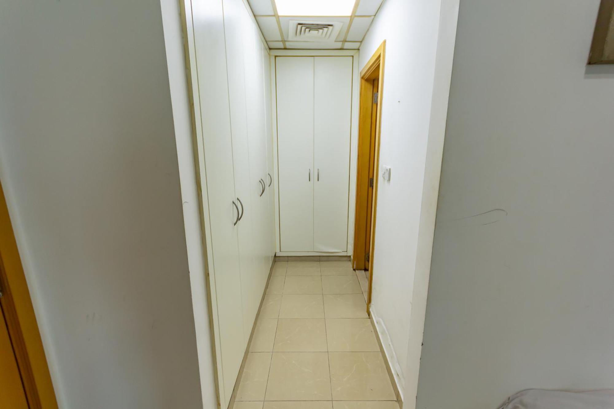 Nice Budget Rooms And Bed Space For "Men" In Dubai, Marina Exterior photo