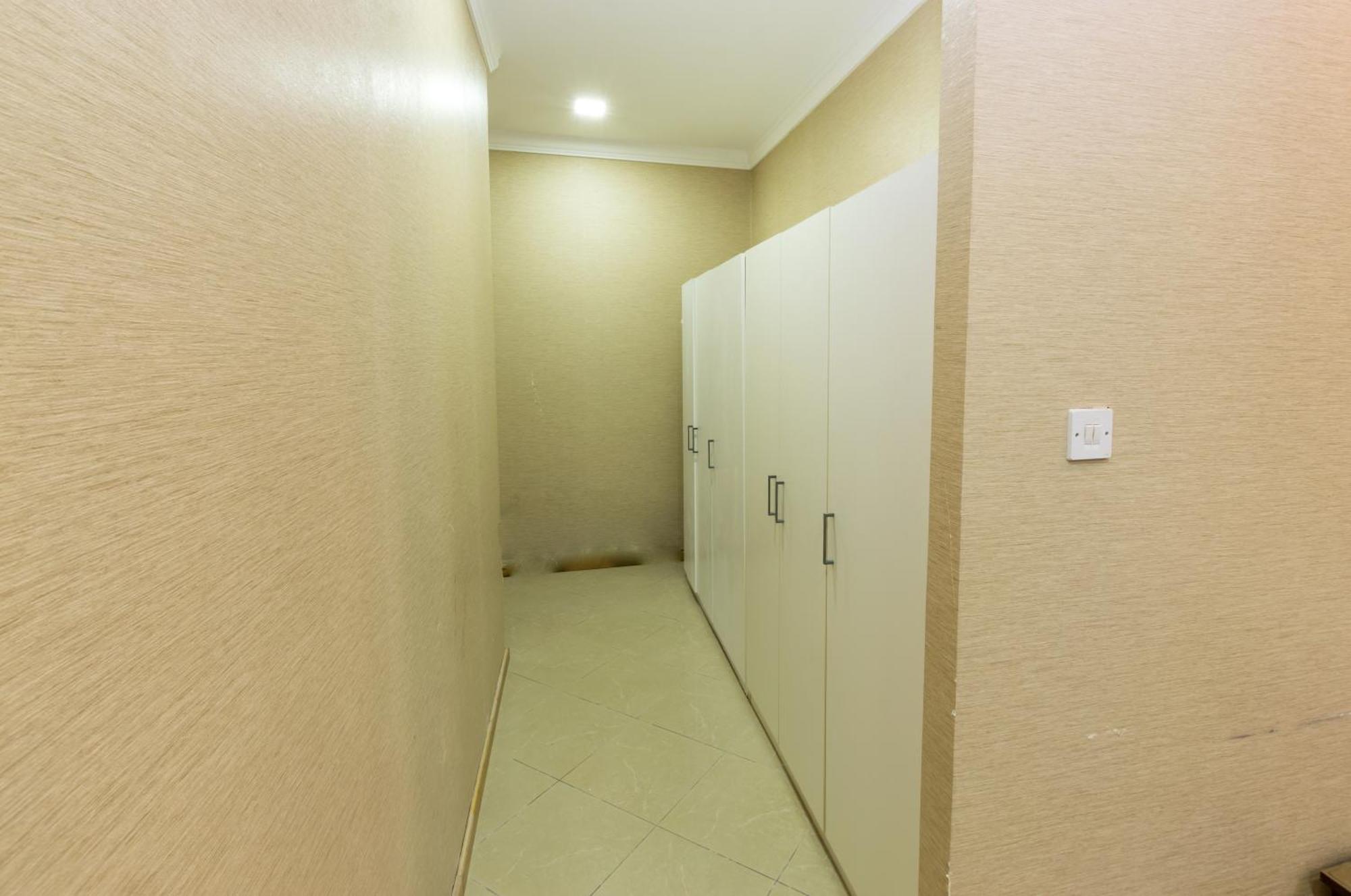 Nice Budget Rooms And Bed Space For "Men" In Dubai, Marina Exterior photo