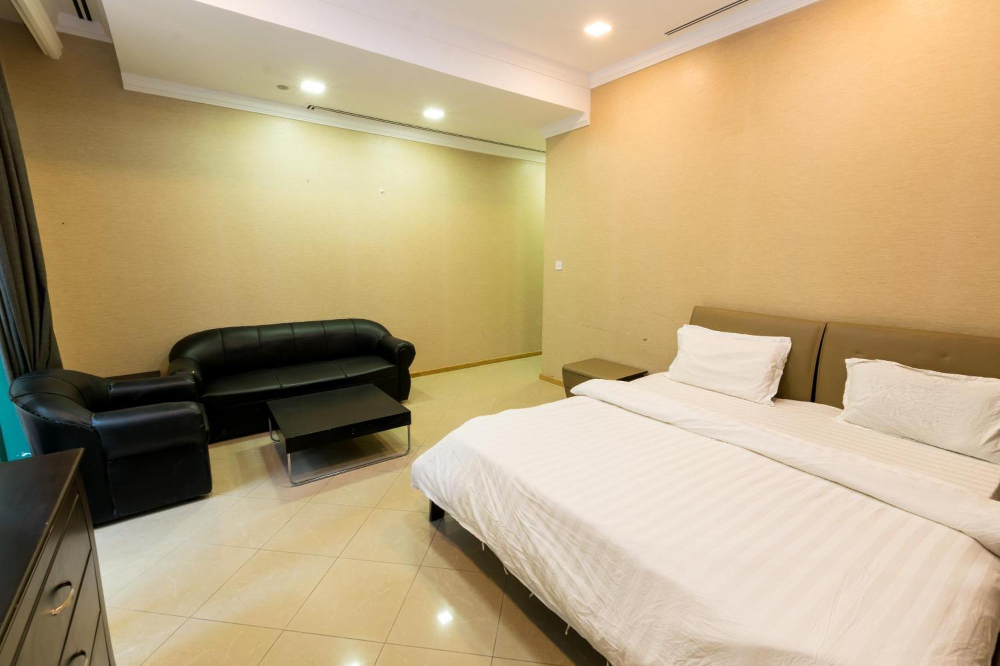 Nice Budget Rooms And Bed Space For "Men" In Dubai, Marina Exterior photo